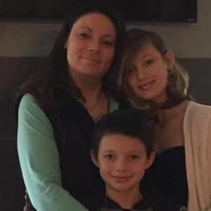 Meet your Posher, Alicia